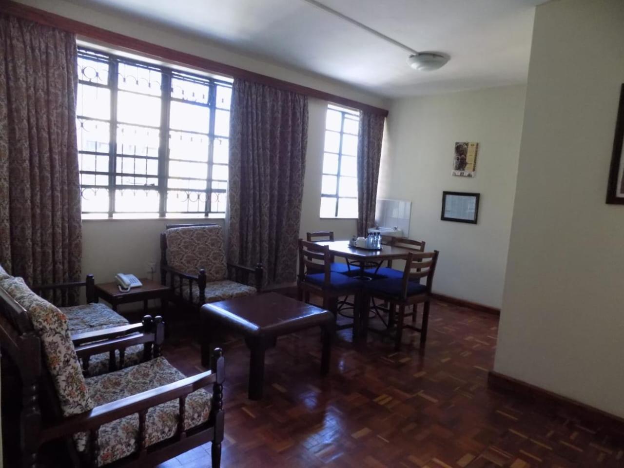 Kenya Comfort Hotel Найроби Екстериор снимка