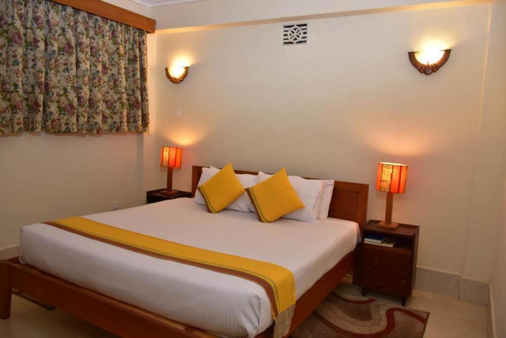 Kenya Comfort Hotel Найроби Екстериор снимка