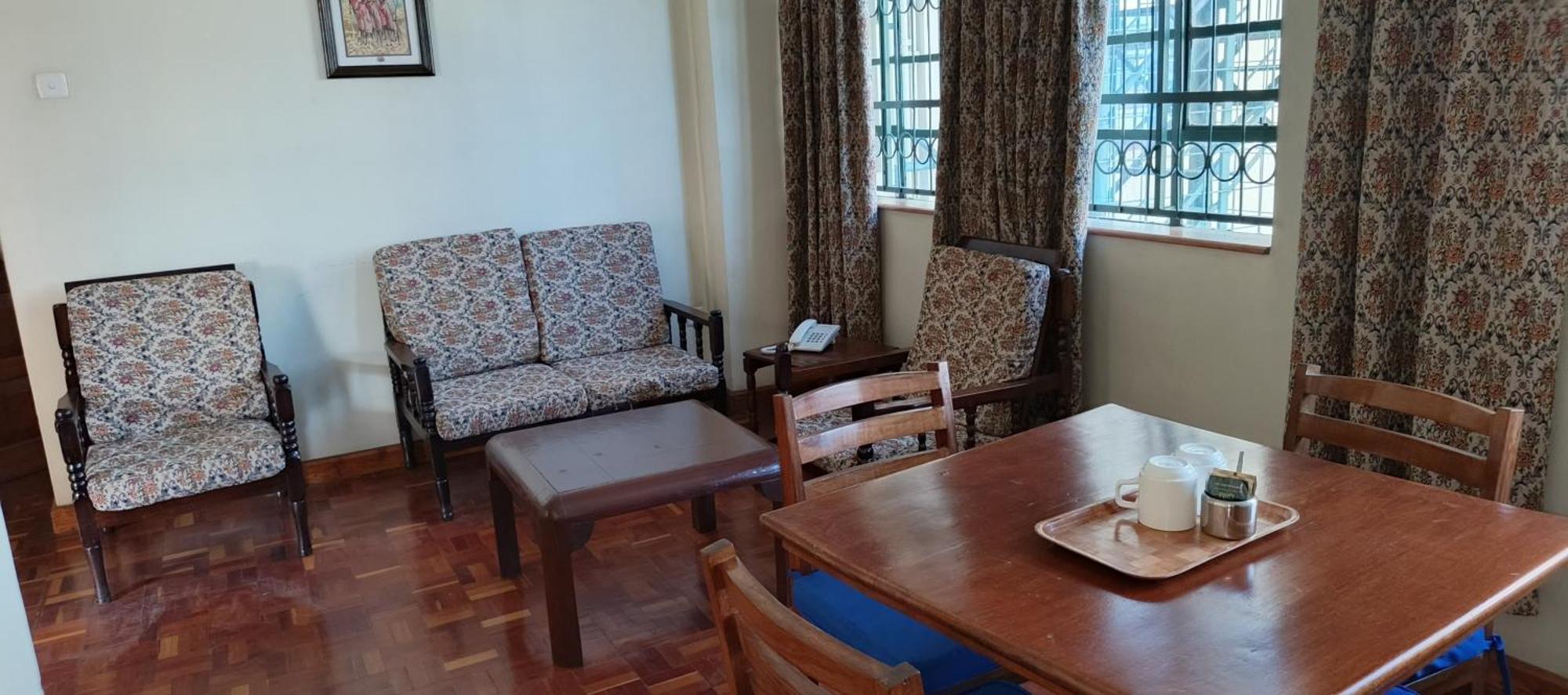 Kenya Comfort Hotel Найроби Екстериор снимка