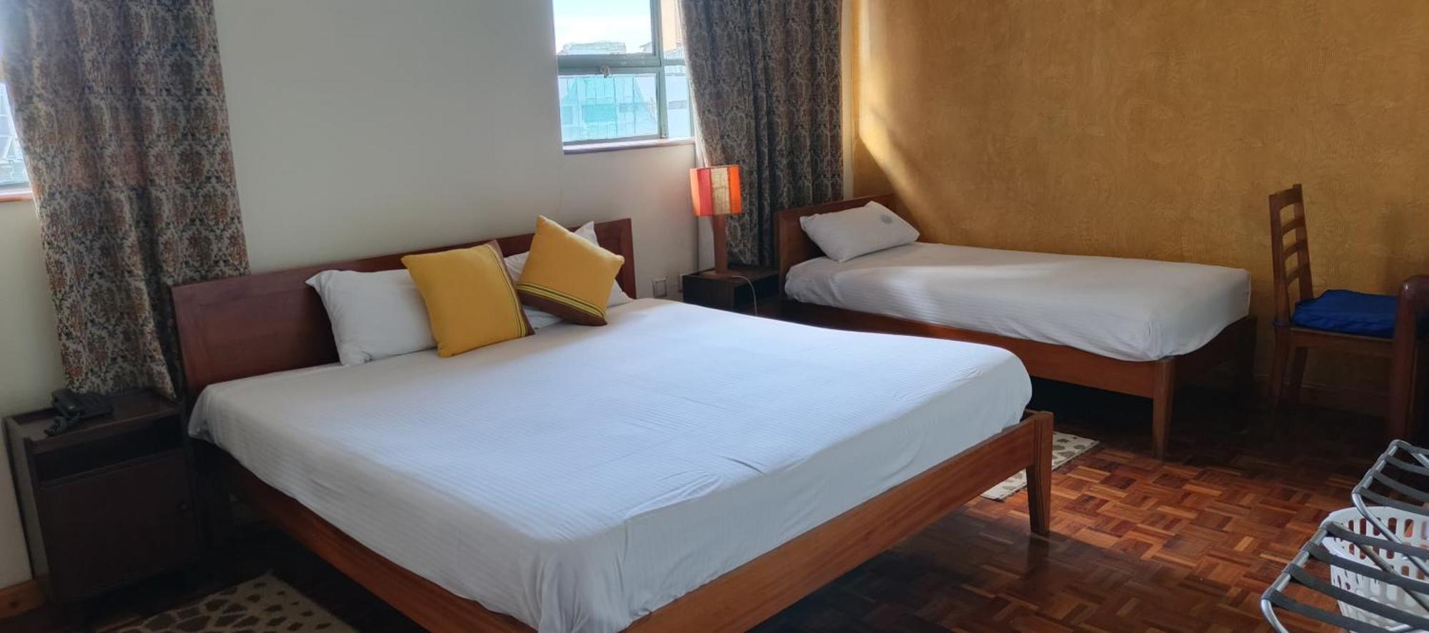 Kenya Comfort Hotel Найроби Екстериор снимка