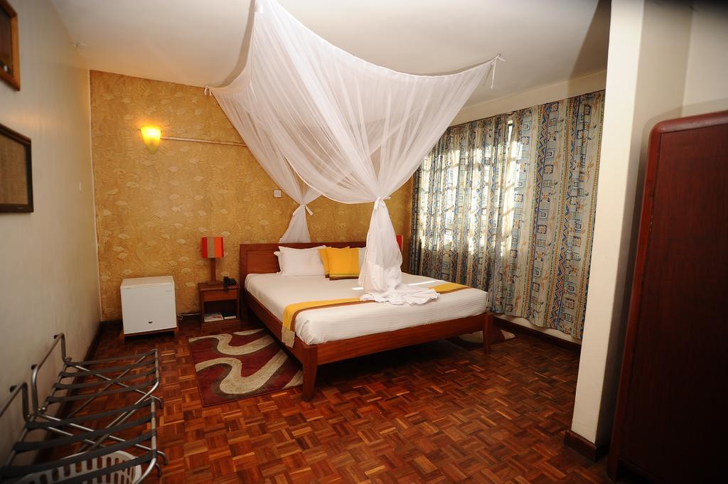 Kenya Comfort Hotel Найроби Екстериор снимка