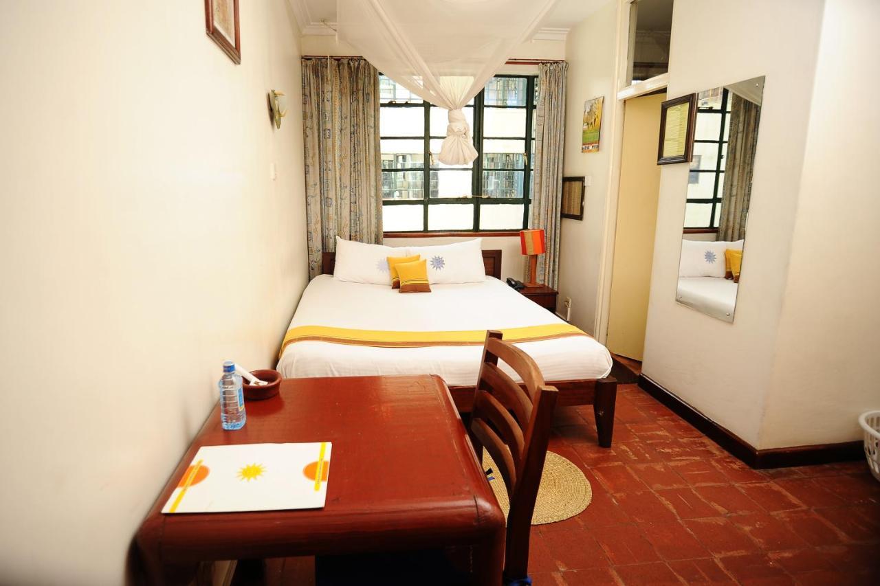 Kenya Comfort Hotel Найроби Екстериор снимка
